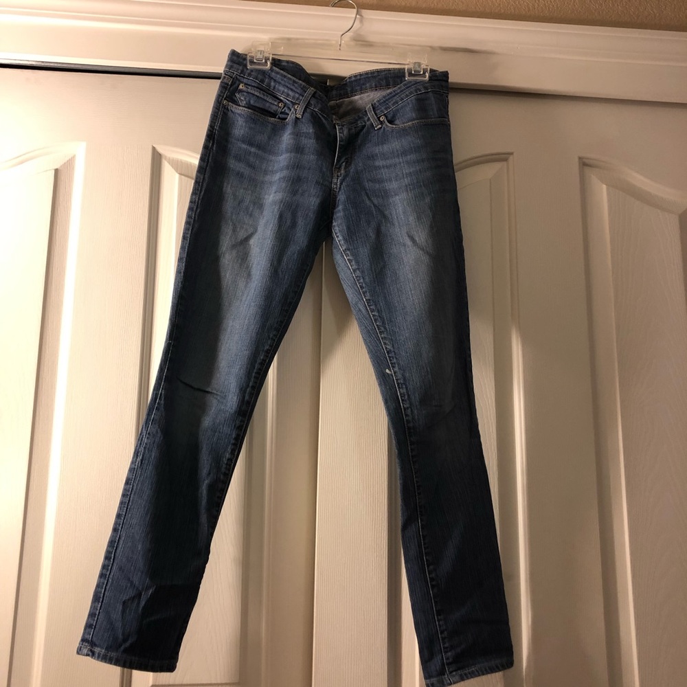 LEVI’S- Blue wash jeans
